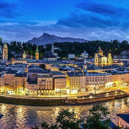 Ferienwohnung Riverside Salzburg Exterior foto